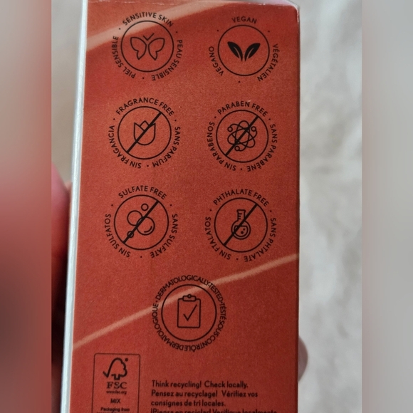 Covergirl Clean Fresh Skincare Color Correcting Serum Moisturizer Primer DEEP - Picture 8 of 9